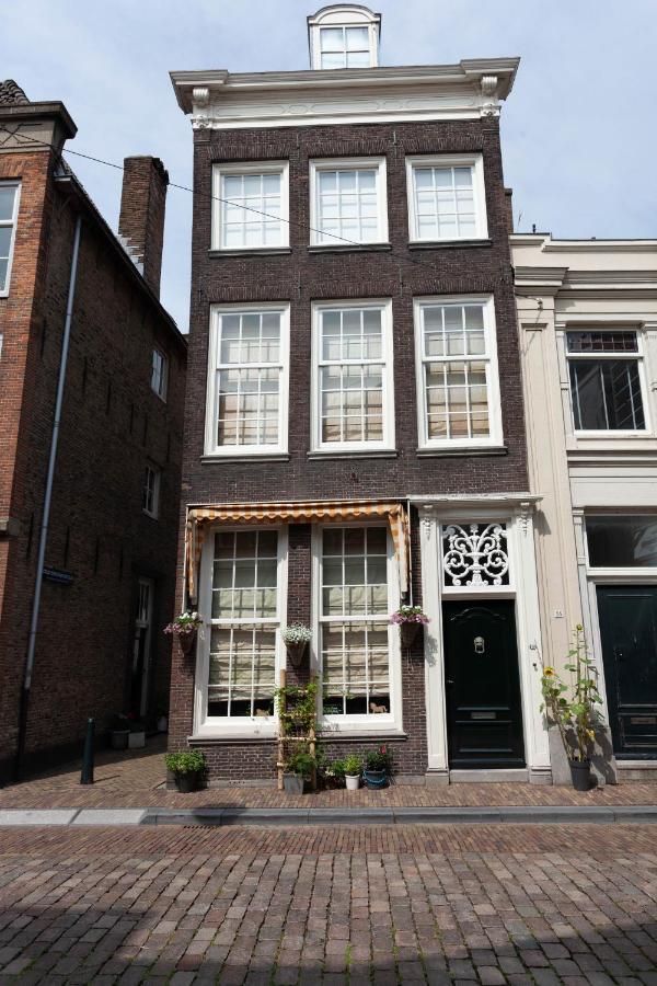 Benb Firstclassenglish Dordrecht Dış mekan fotoğraf